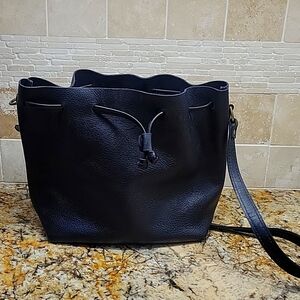 Portland Leather Large Bucket Shoulder Bag